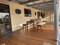 Minutes to the beach! Freshly renovated, stylish & modern. Hotels in Warooka