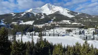Indoor Private Hot Tub, Wood Fireplace, 2Br,2BA Great Views!  Sleeps 5