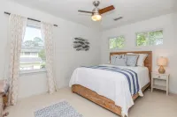 Charleston-area 3BR, Close to Beach or Downtown, Walk to Shem Creek