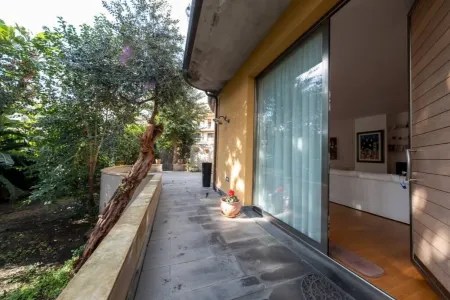 Antique palace with indoor parking