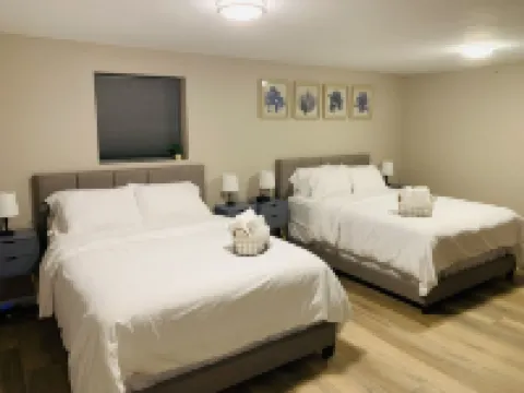 Relax at Sunset View in the Hideout Resort 萊克酒店