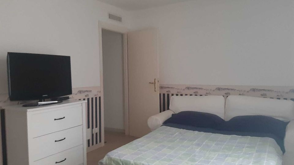Detached house on 2 levels near the sea, newly renovated, super-equipped