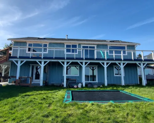 Ocean view modern guest suite with private beach access Hotels in Kodiak Island