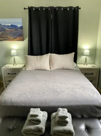 Now Taking Reservations for 2026-2027 Season at the Cottage at Dry Creek2