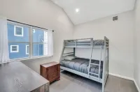 Sunset Palazzo Hotels near Beach Family Medical