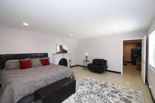 Cozy 2 Bedroom