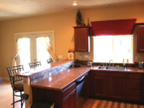 Close To Everything! Well Equipped, Centrally Located House Near Coeur D'alene. ポスト・フォールズのホテル