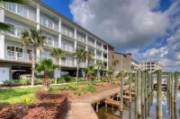 YOUR WATERFRONT GETAWAY ON THE GULF