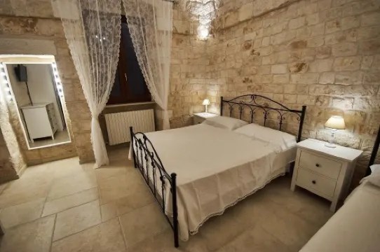 Villa Valentina - Authentic Stone House in the heart of Puglia