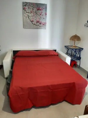 Vacation House "PONENTE" - Central - 2 steps from the sea and the historic center.