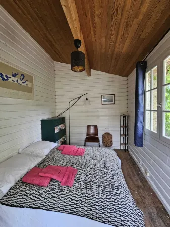 Charming House with Pool, hot tub and Sauna in the Heart of the Saint-Emilion