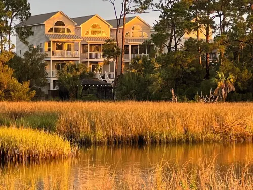Bayside Oyster.  3 Bedroom/3 Bathroom.  Quick Beach Access. Stunning Sunsets!