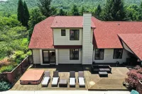 Private Pool, Sleeps 14, Game Room, Hot Tub