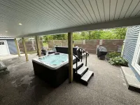 Completely remodeled getaway! Walking distance to beach, restaurants and bars