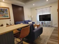 Cocoa Village Hideaway - 1 Bedroom/1 Bath Walk to Riverfront and Restaurants