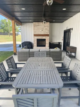 “Lake Escape”- Lake House @ Lake of Arbuckle’s