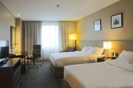 Hilton Garden Inn Tucuman Отели рядом с достопримечательностью «Historic House of Tucuman»