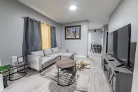 3 bedroom apartment in Cranston, RI