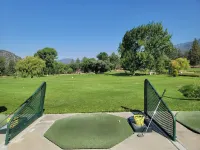 The Hideaway Retreat - Luxurious Cabin. Fun! Hotels in Pine Mountain Club