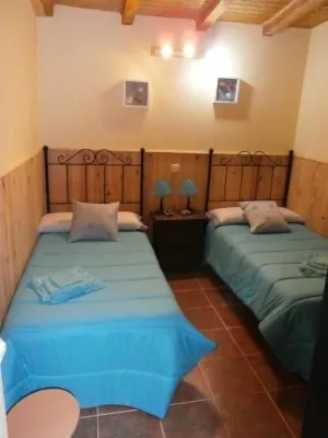 Casa Rural La Vaquería for 6 people Vega de Toledo 호텔