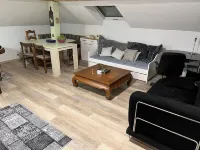 Relaxing apartment in a charming village 雷南格住宿飯店