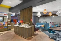 Tru by Hilton Springfield Downtown