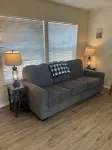 Cozy 2-bedroom cabin on Cattle ranch, in Chiloquin, close to Crater LakeWiFi, AC