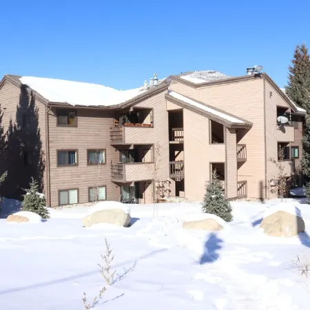 Amazing, newly remodeled 2B/2B across Beaver Creek Bear lot