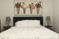 Historic Payer mansion! 1br/1ba