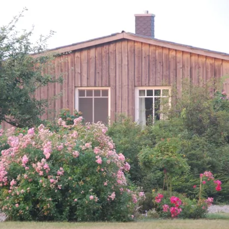 Idyllic vacation home on the Baltic Sea with sauna and fireplace Отели в г. Шёнберг