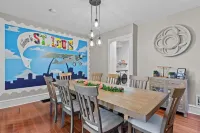 Downtown Historic Retreat [w/ Balcony & Grill}