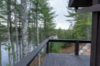 Forest Whisper Retreat: 4-bdrm lodge in Daggett. Get away and have everything.