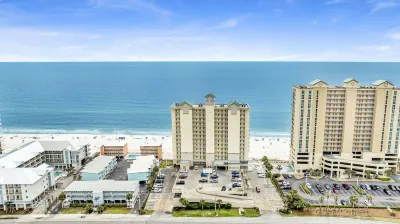 REMODELED - Luxury 2 BR Beachfront Condo - Located in the Heart of Gulf Shores