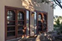 Oasis Escondido / Stunning Views / Spa / Firepit / Location / Private