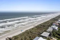The Beach Pad~6 Min Walk to Beach~Pool-Boat Access