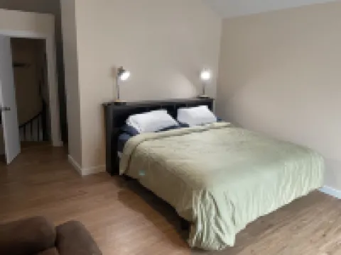 Beautiful ski condo, close to multiple ski mtns Hotels in Mendon