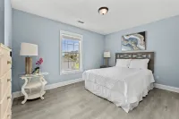 Family & Pet Friendly Beach home walking distance to Ocean w/grill, golf