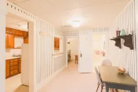 Sleeps 4 Fully Equipped Apartment Near Golf Courses Hotels in Corry