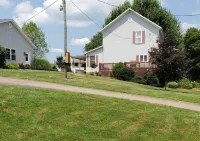 Farmhouse at Cattail Creek