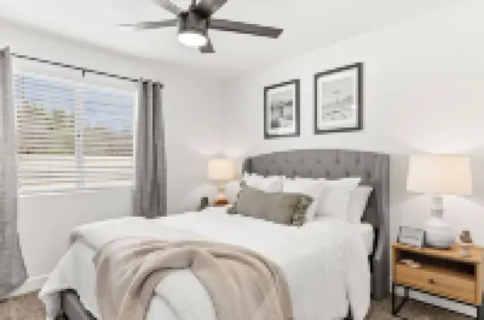 The Sunseeker near downtown Gilbert w/optional heated pool