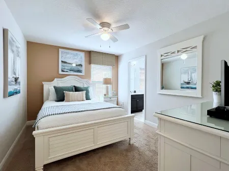 Beautiful 5 Bed Gated Pool Home At Solterra Resort