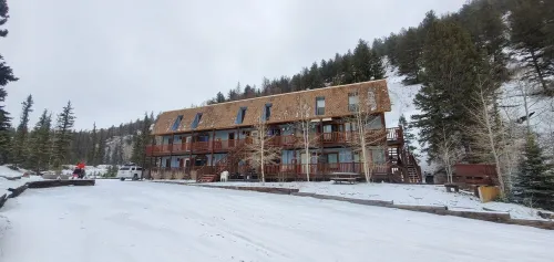 Open Year Round on the Alpine Loop - Lake San Cristobal - Nellie Gray #25