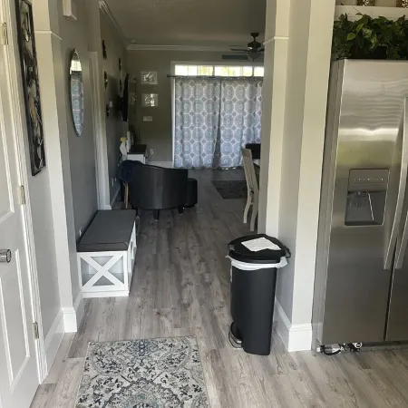PROMO 5% WEEKLY DISCOUNT!New Listing Golfer Haven w/Patio Pool & Beach shuttle