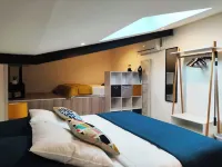 Villa 300M BEACH. Heated pool. 12 people. Hotels in La Tremblade