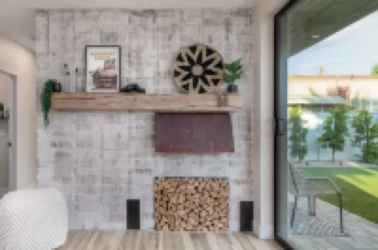 Your Downtown Chandler Oasis Awaits! Private Pool, Unbeatable Location, and More