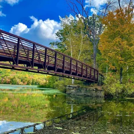 Gateway to the Berkshires - Renovated downtown apartment