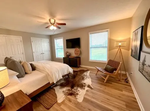 Peaceful home with a close proximity to downtown, sports park, and more