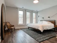 Historic & Modern! Walk to Restaurants, Moccasin Springs + Huge Suite w/ Kitchen Hotels in Hot Springs