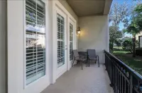 Luxury ground level condo. Golf cart, bikes, included.