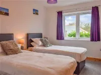 Private spacious house 5 mins by car to the beach Hotels in Redruth